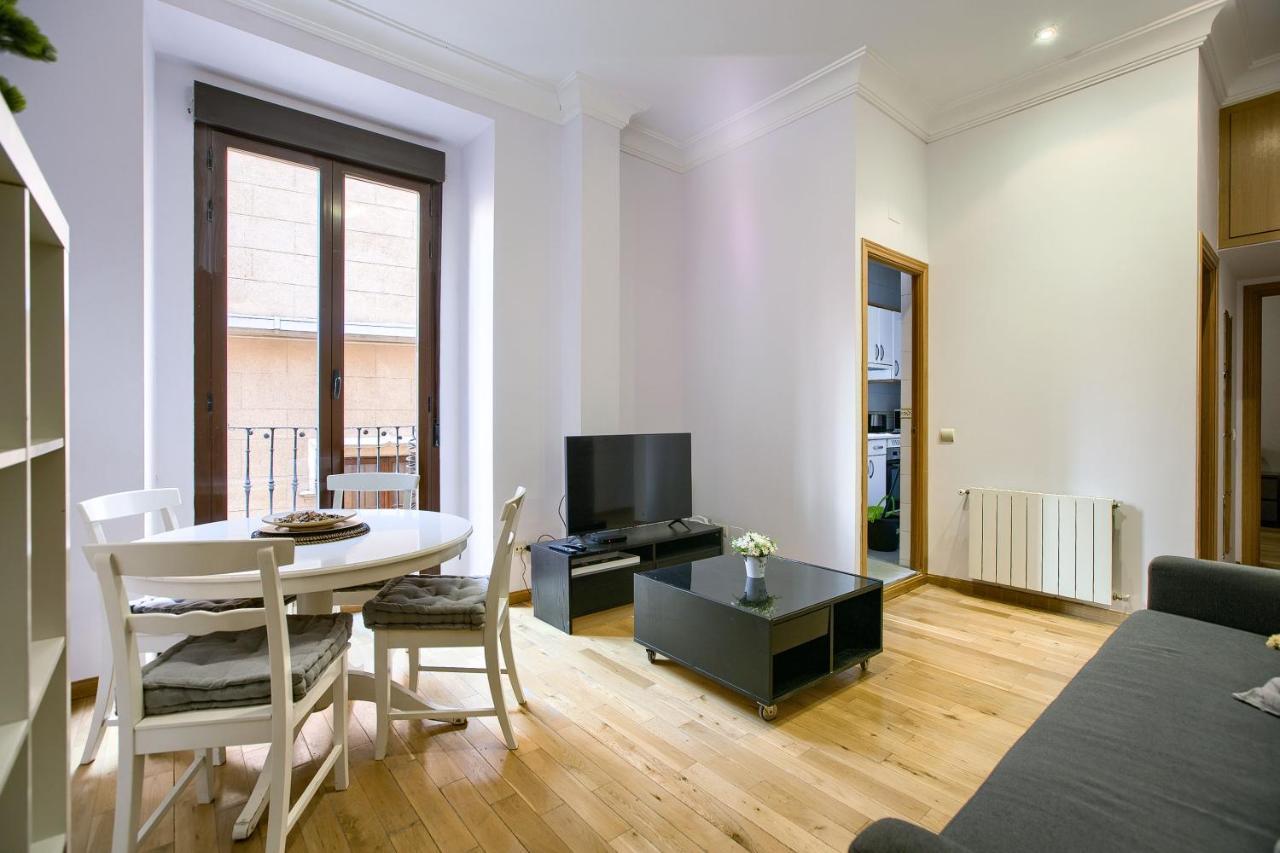 Apartamento En Centro Historico Madrid Exterior photo